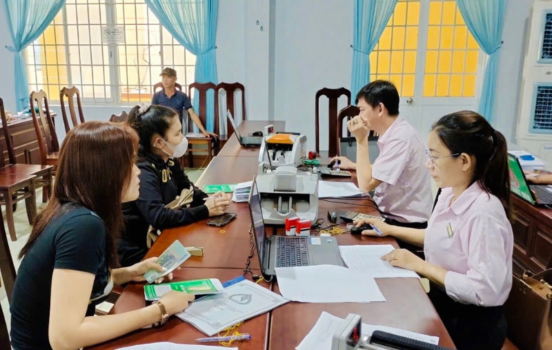 Mở thẻ tín dụng cho sinh viên: Điều kiện và quy trình mở thẻ